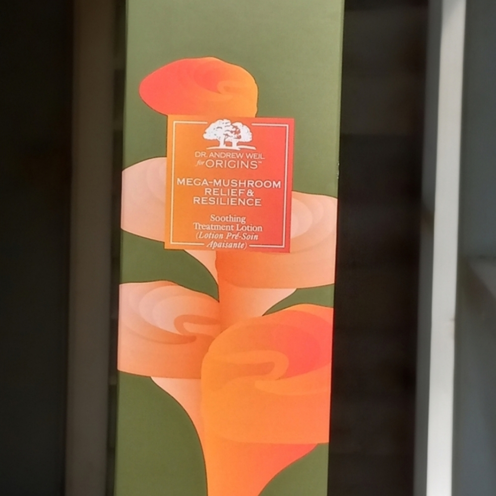 Origins Mega- Mushroom Relief & Resilience Jumbo